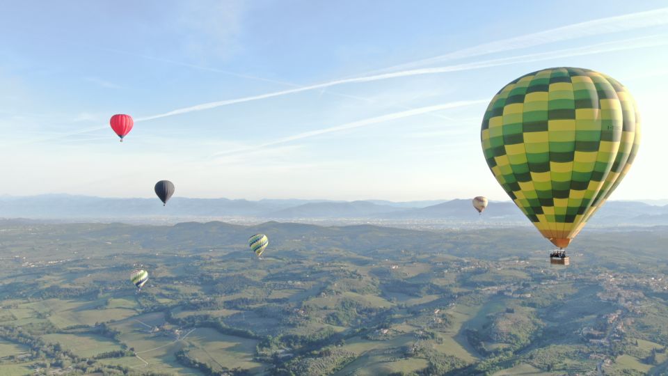 1 1 hour hot air balloon flight over tuscany from lucca 1-Hour Hot Air Balloon Flight Over Tuscany From Lucca