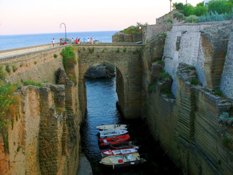 Apulia: Santa Cesarea Terme Private Tour