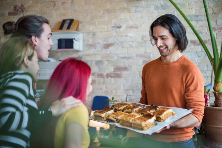 Athens: Vegan Local Street Food Guided Walking Tour