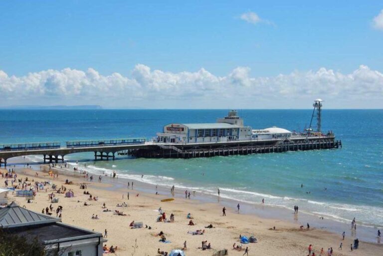 Bournemouth: Quirky Self-Guided Smartphone Heritage Walks