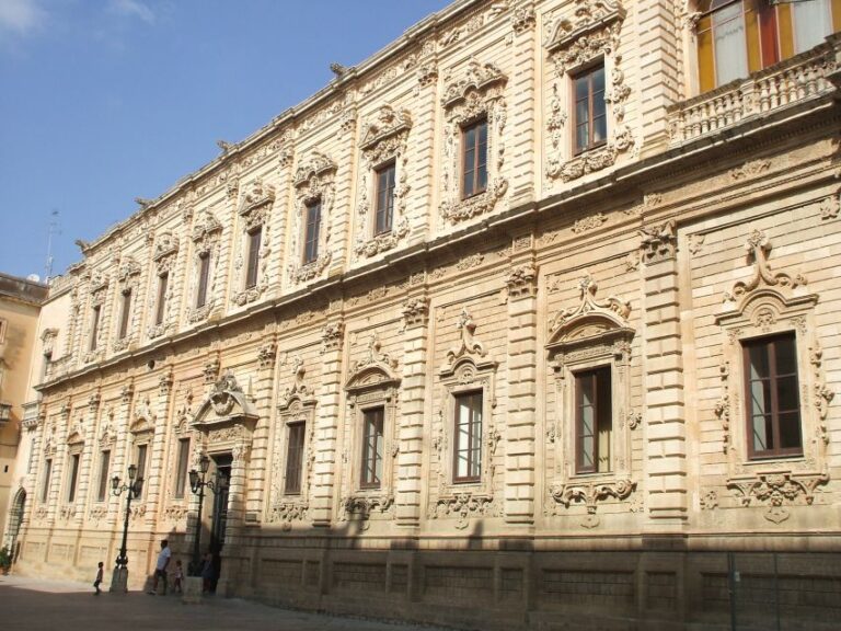 Lecce: Sightseeing Tour, the Florence of South Italy