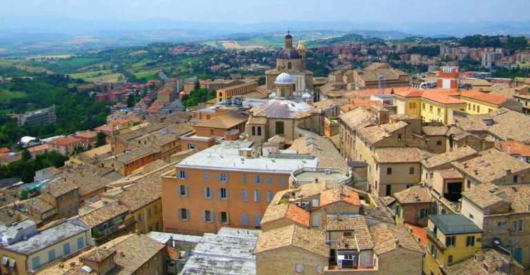 Macerata Private Tour: Old Town and Open-Air Opera House