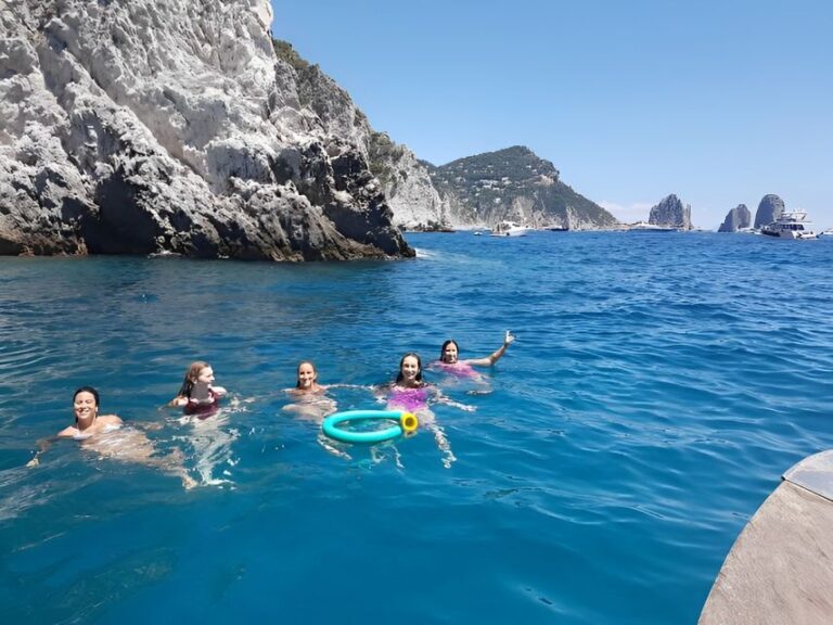 Private Boat Tour to Capri Island