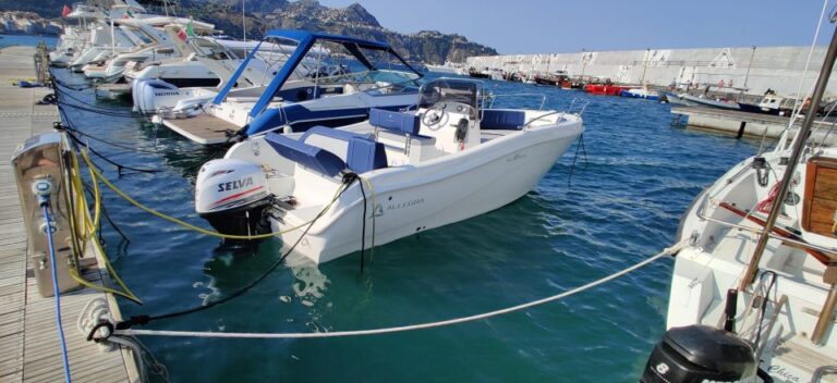 Rent a Boat in Taormina Without a License