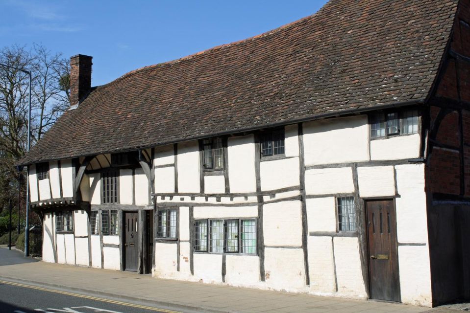 Stratford : Quirky Self-Guided Smartphone Heritage Walks - Experience Highlights