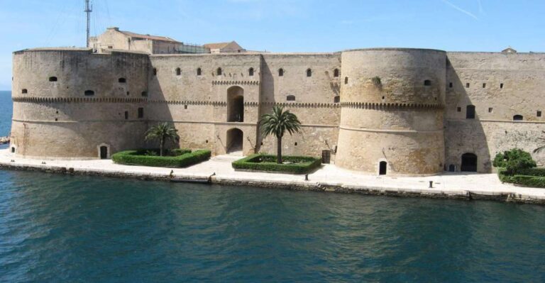 Taranto: 2 Seas Walking Tour