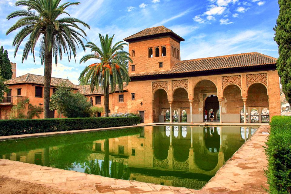 Granada: 3-Hour Fast-Track Alhambra Tour - Fast-Track Access Details