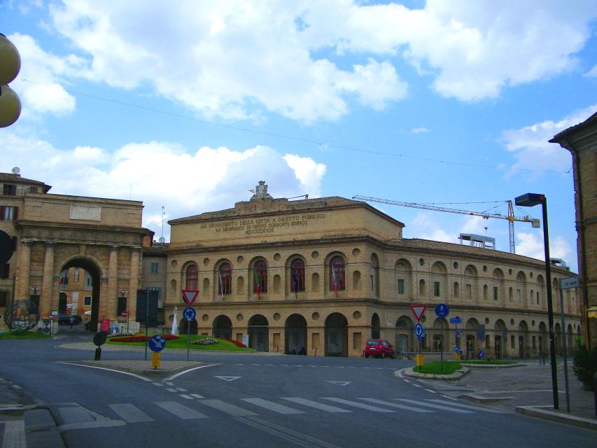 Macerata Private Tour: Old Town and Open-Air Opera House - Activity Description