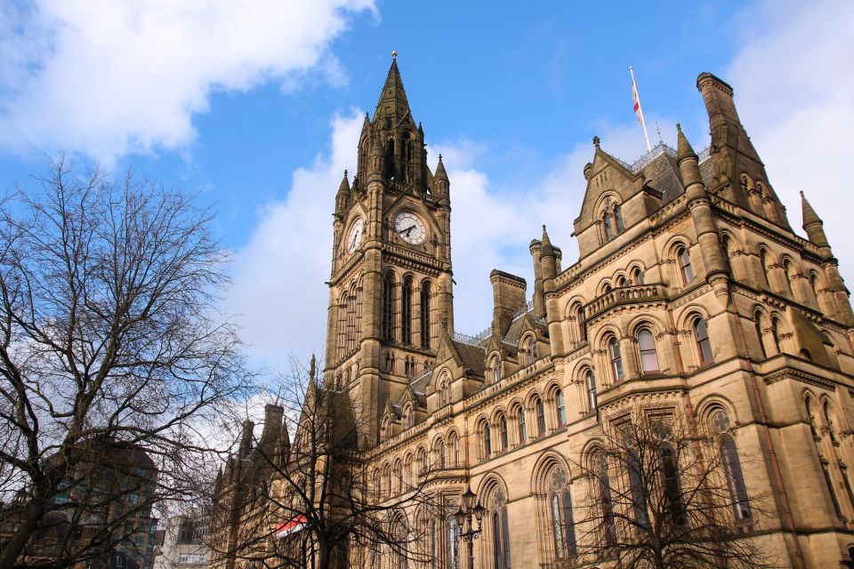 Manchester: Self-Guided Highlights Scavenger Hunt & Tour - Interactive Features and Benefits