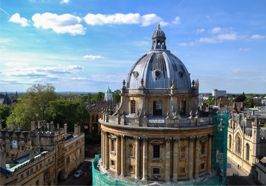 Oxford Scavenger Hunt and Sights Self-Guided Tour - Game Experience