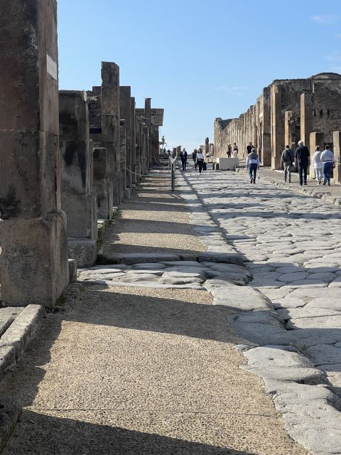 Pompeii: Guided Tour & Skip the Line Ticket - Booking Information