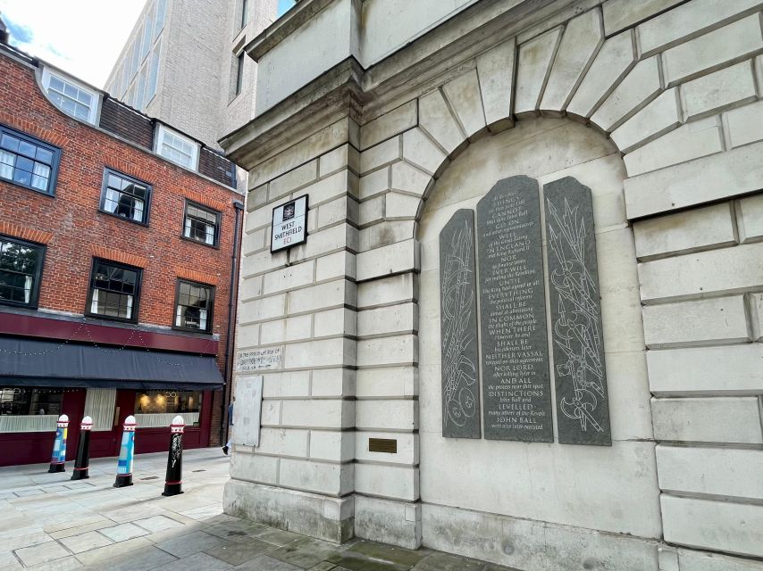 The Scandalous Square Mile: City of London Walking Tour - Tour Description