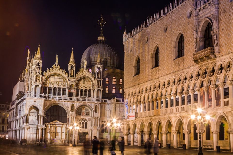 Venice: Evening Walk With Exclusive Access to Saint Marks - Itinerary Highlights