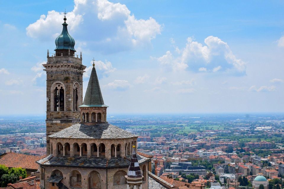 Bergamo Private Guided Walking Tour - Language and Group