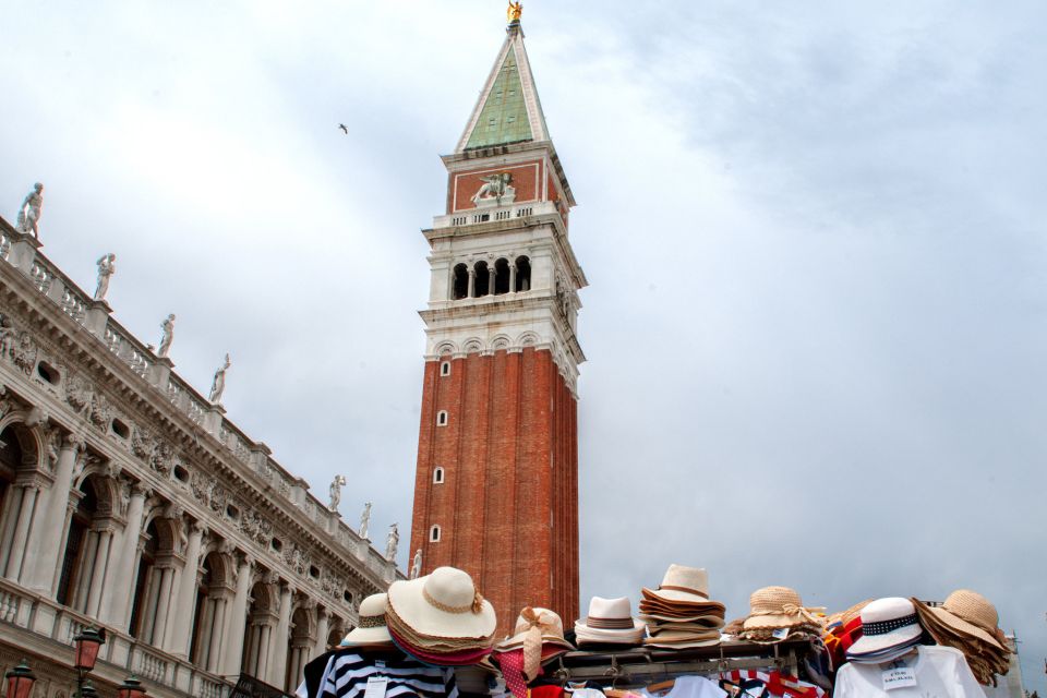 Classic Venice: 2-Hour Walking Tour With Basilica Entry - Meeting Point