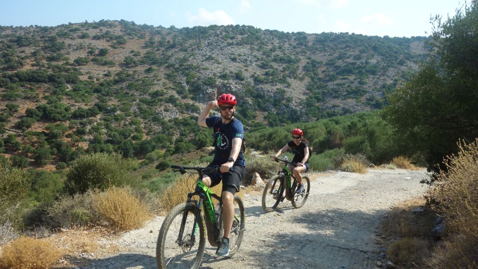 E-Bike Tour in the Cretan Nature With Traditional Brunch - Group Size and Language