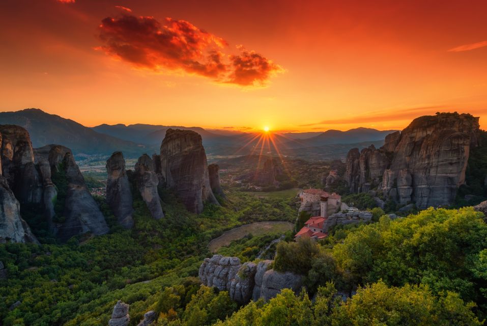 From Halkidiki: Meteora & Monasteries Day Trip With Transfer - Customer Reviews