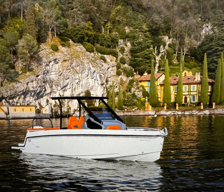 Lake Como: 1 Hour Private Boat Tour With Driver - Inclusions