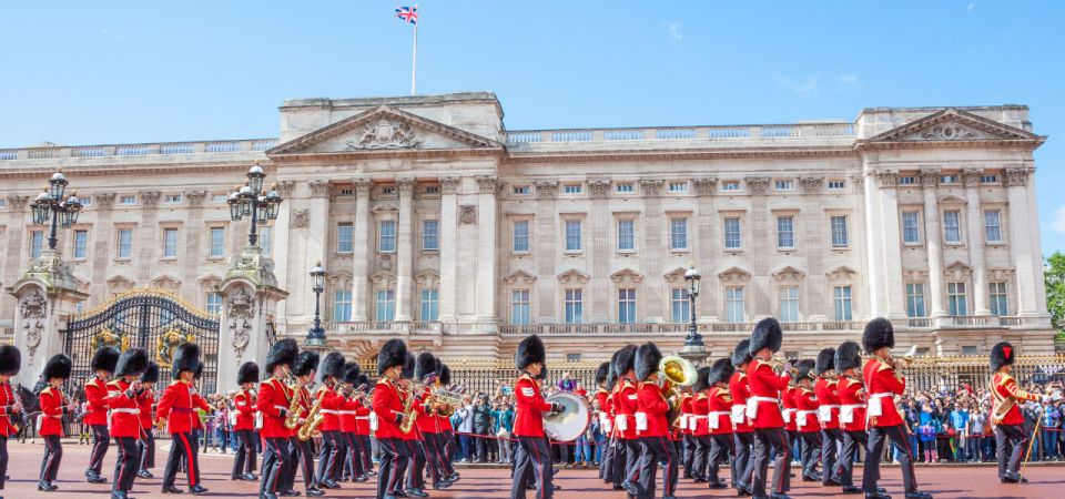 London: Changing of the Guard With a Handy APP - Common questions