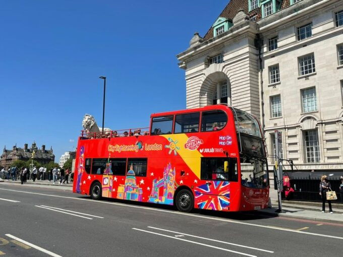 London: City Sightseeing Hop-On Hop-Off Bus Tour - Tour Experience