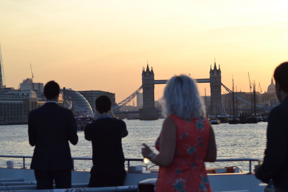London: River Thames Evening Cruise With Bubbly and Canapés - Book Your Thames Evening Cruise