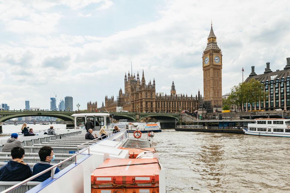 London: River Thames Hop-On Hop-Off Sightseeing Cruise - Experience Description