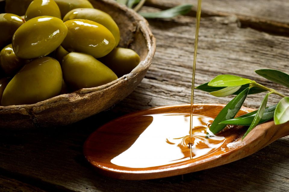 CRETAN HERITAGE: OLIVE OIL,HONEY,POTTERY,HISTORY - Secrets of Pottery Decoration