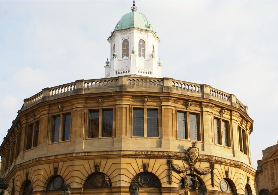 Oxford Scavenger Hunt and Sights Self-Guided Tour - Booking & Reservation