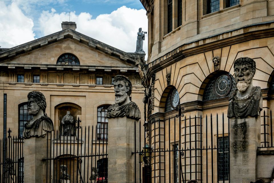 Oxford: Self-Guided Highlights Walking Tour With Mobile App - Important Information