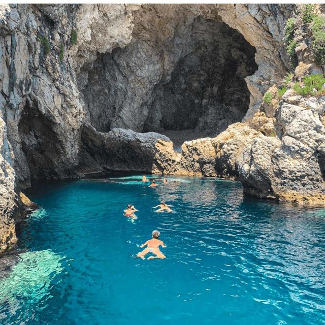 Taormina: Guided Boat Tour With Snacks and Swim Stop - Customer Reviews