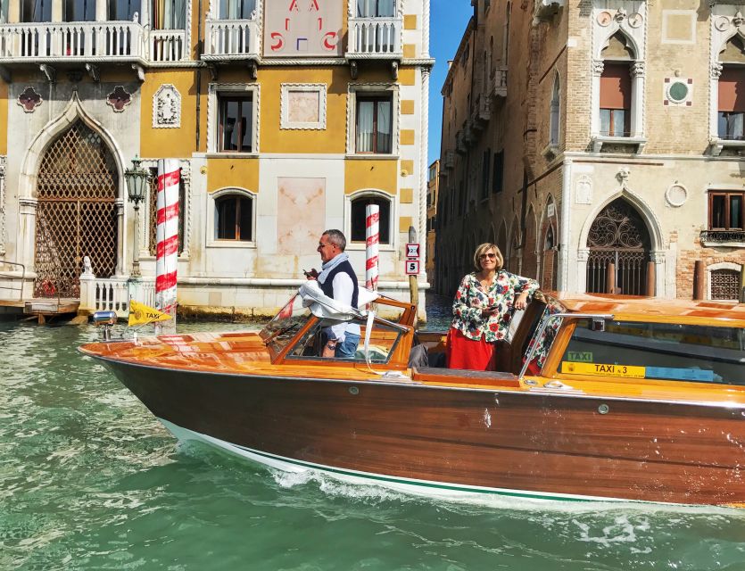 Venice: Private Transfer From Train Station by Water Taxi - Customer Reviews