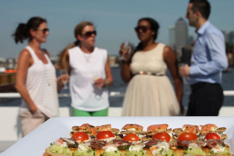 London: River Thames Evening Cruise With Bubbly and Canapés - Common questions