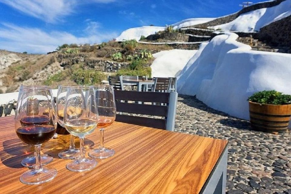 Santorini: Fira Town Walking Tour With Wine Tasting - Customer Reviews