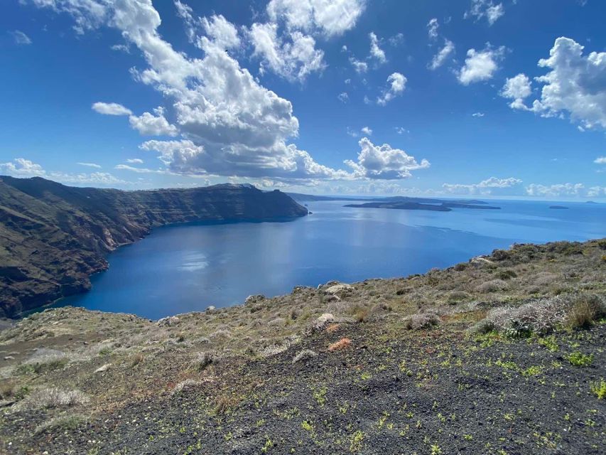 Santorini: Sunset Walking Tour in Caldera Path With Tasting - What to Bring