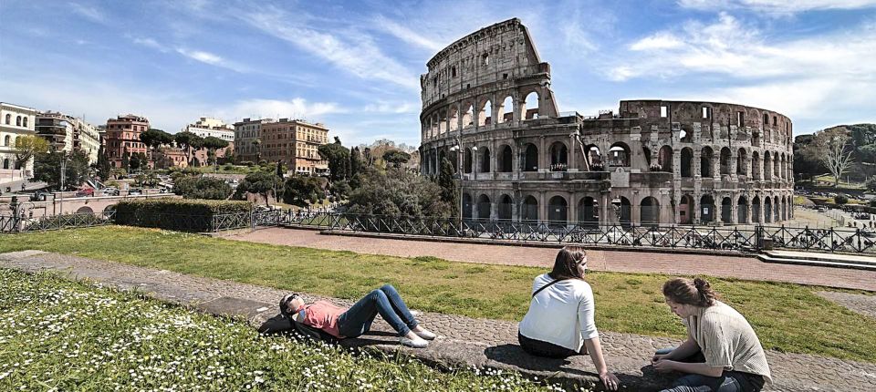 Rome: Colosseum, Roman Forum & Palatine Skip-the-Line Tour - Common questions