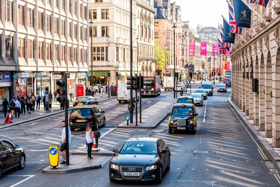 London Covent Garden: Walking Tour With Audio Guide on App - Directions