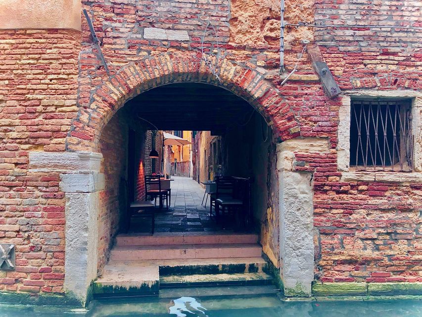 San Polo and Rialto: 2-Hour Private Walking Tour - Highlights