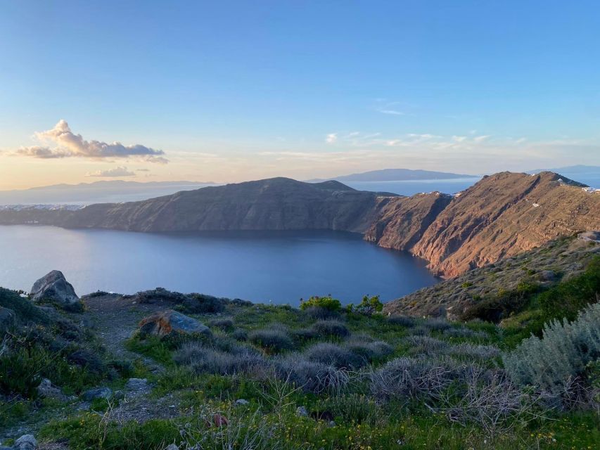 Santorini: Sunset Walking Tour in Caldera Path With Tasting - Last Words