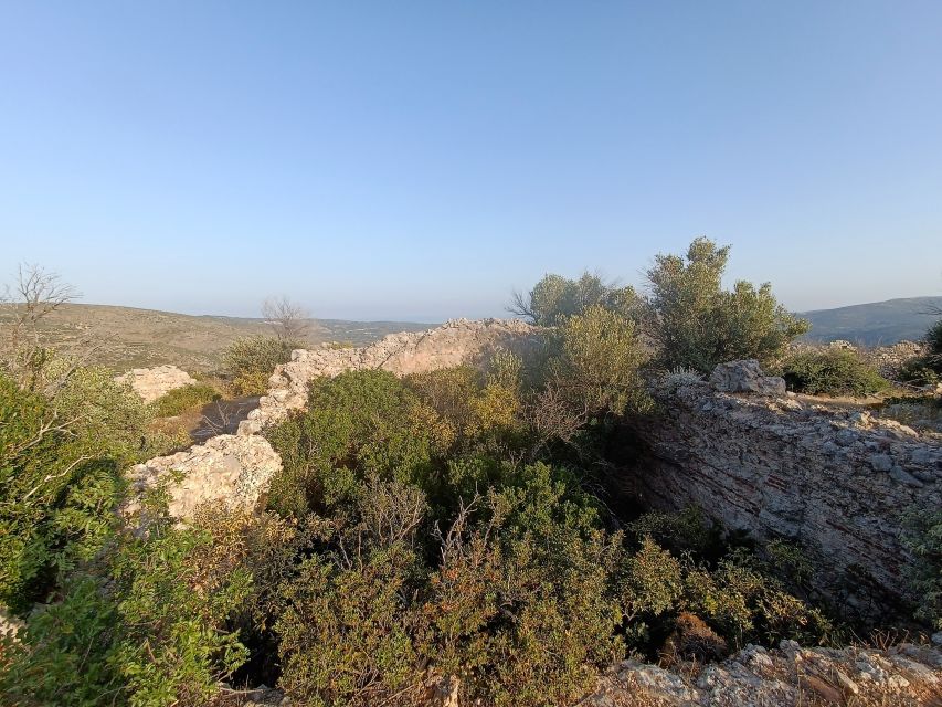 Chios:Armolia Castle Hiking Tour - Village Exploration