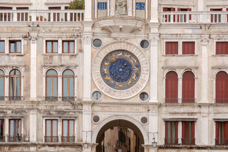 Classic Venice: 2-Hour Walking Tour With Basilica Entry - Key Points