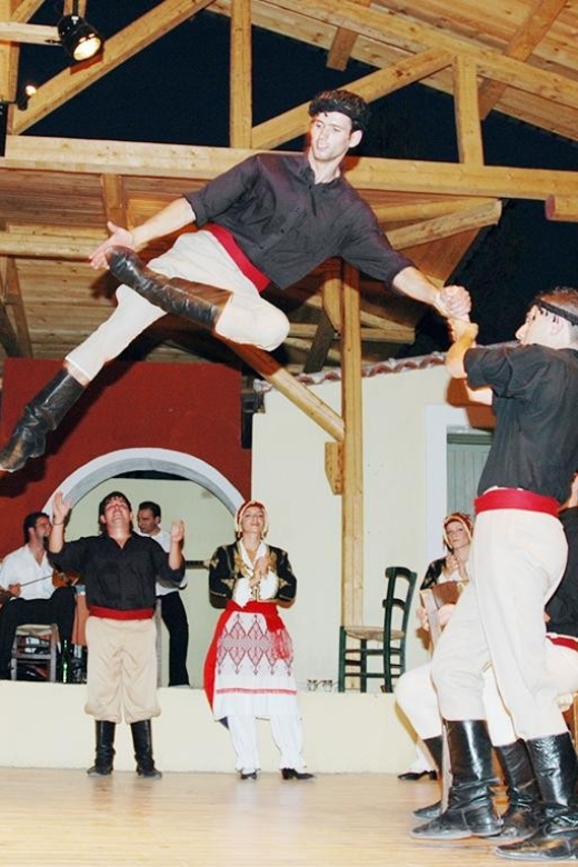 Cretan Night Experience, Dinner & Show - Key Points