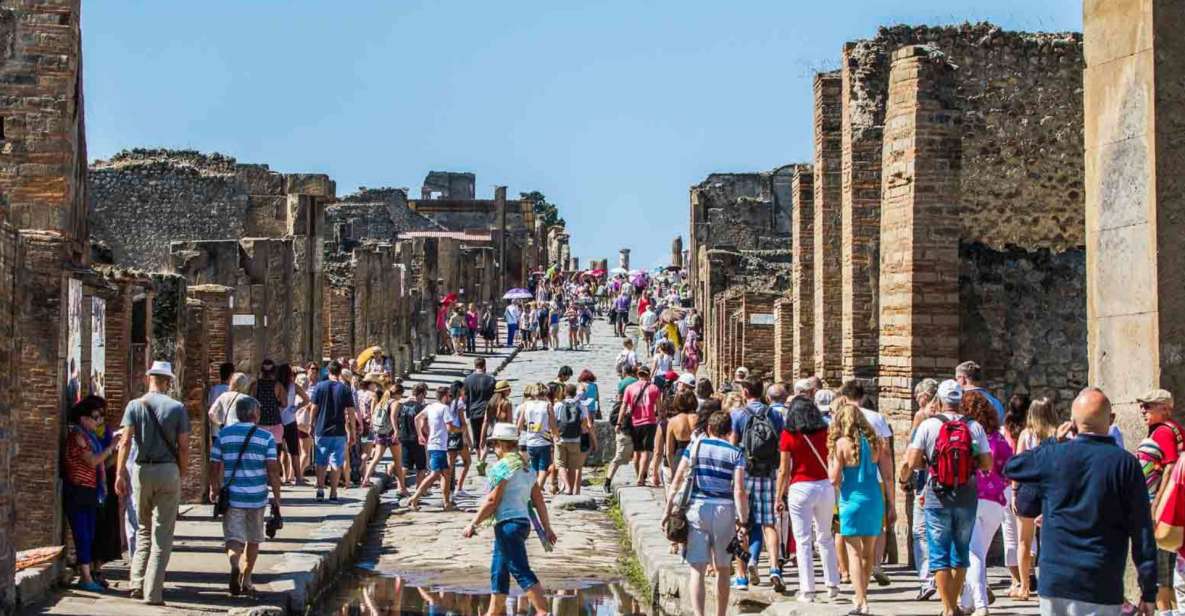 1 2hours guided tour in pompeii 2hours Guided Tour in Pompeii