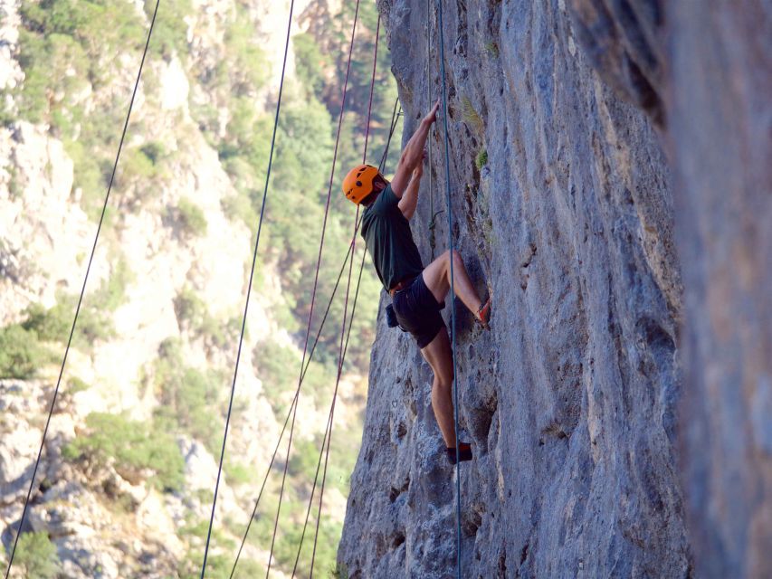 1 from kalamata rock climbing in lagada From Kalamata: Rock Climbing in Lagada