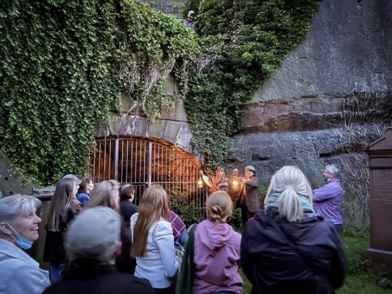 Liverpool: St James Cemetery Historical Ghost Tour