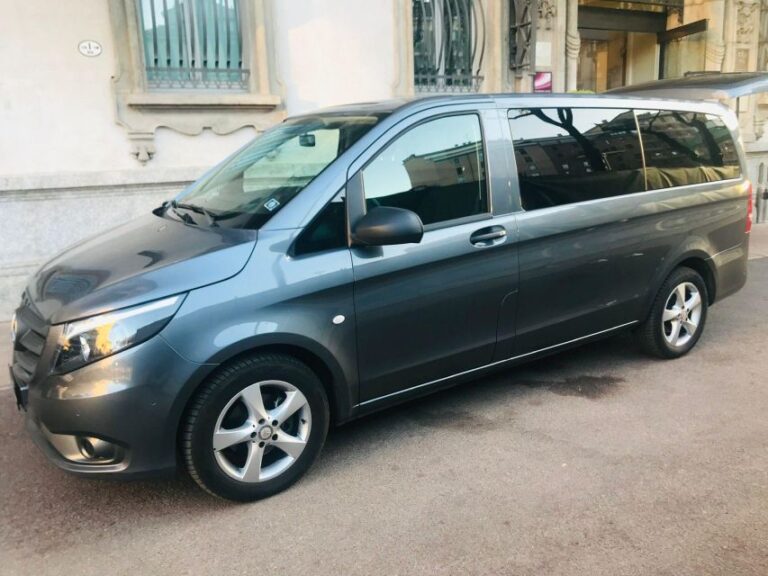 Milan: ORIO AL SERIO BGY Airport Transfer in Luxury MINIVAN