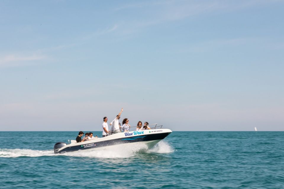 1 polignano a mare boat tour with prosecco and snacks Polignano a Mare: Boat Tour With Prosecco and Snacks