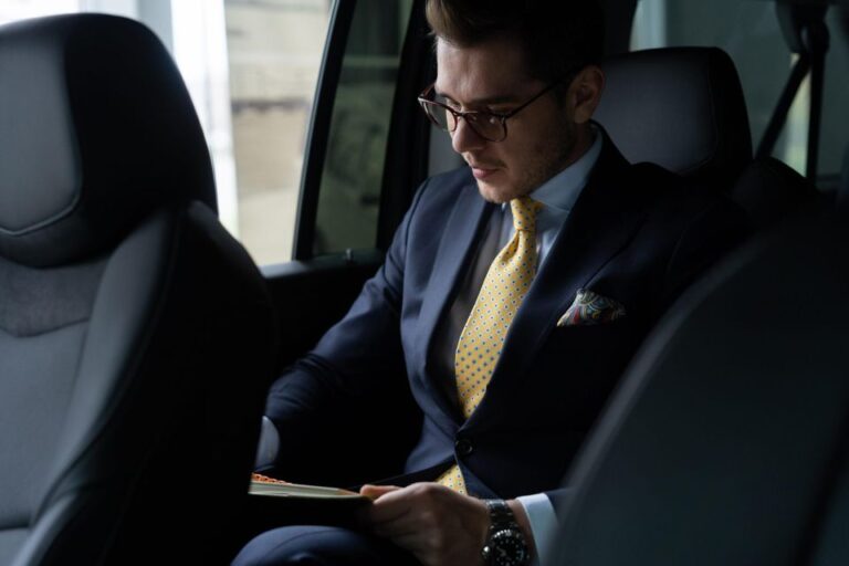 Private Transfer: Kensington and Chelsea to Heathrow Airport