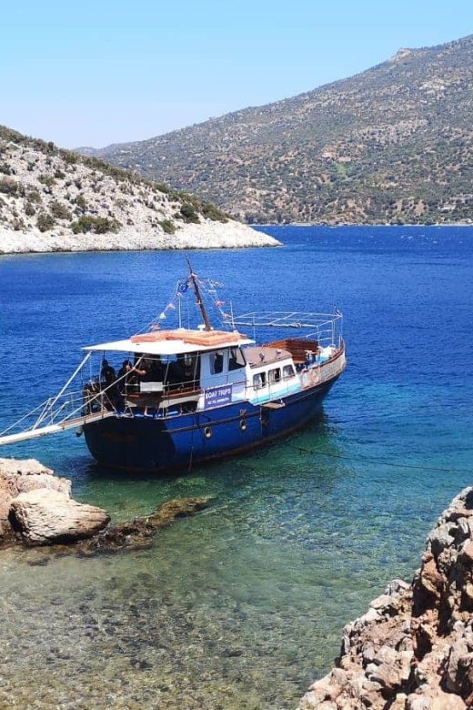 From Votsalakia: West Coast Boat Cruise With Lunch - Boat Amenities