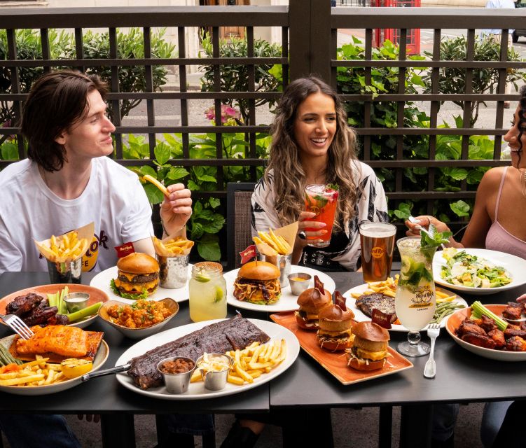 Manchester: Hard Rock Cafe With Set Menu for Lunch or Dinner - Reservation and Pricing Details