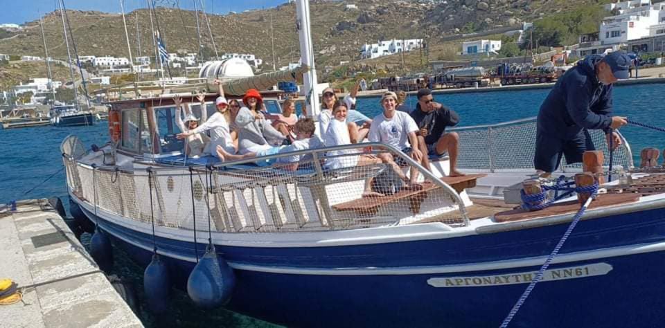 Mykonos: Little Venice and Agios Stefanos Cruise With Lunch - Booking Information